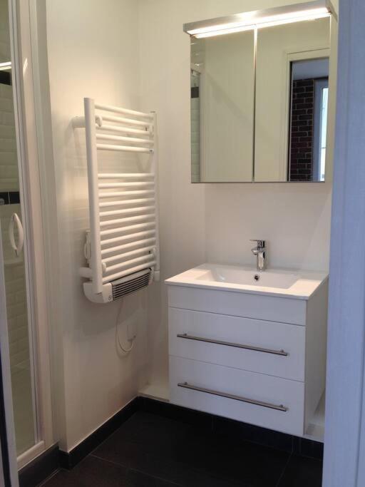 Duplex 45M2 -Zac L'Oreal - Palais De Justice Paris Clichy Dış mekan fotoğraf
